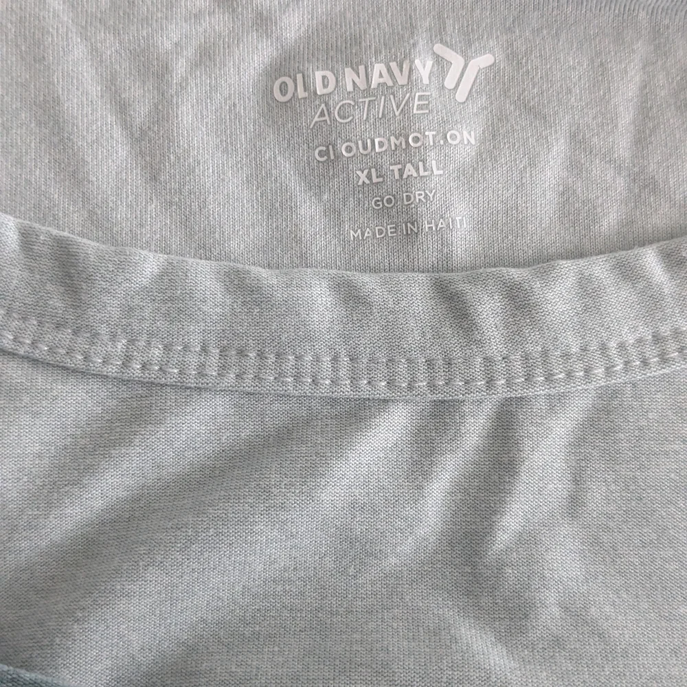 Lot Of 3 - Old Navy Active XL Tall Cloudmotion Long Sleeve Tunic Tees - Picture 2 of 12